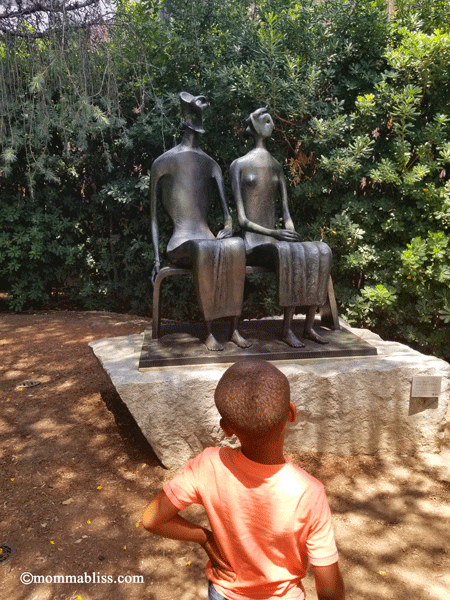 King and Queen (Bronze) - Henry Moore